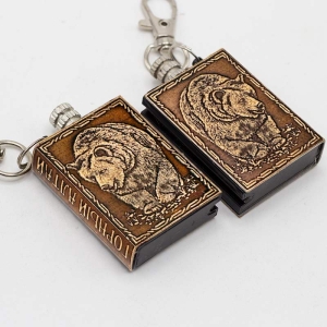 Брелок Вечная Спичка Горный Алтай Медведь 3х3,9х1