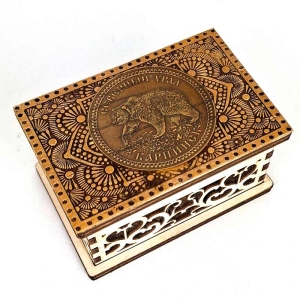 Шкатулка Карпинск Северный Урал Медведь резная фанера 9,5х6,5х5