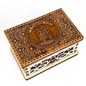 Шкатулка Бирск Памятник Петру и Февронии резная фанера 9,5х6,5х5