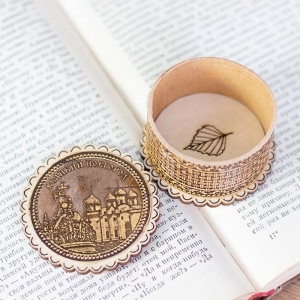 Шкатулка Великий Новгород Софийсий Собор и Памятник фигурная 5,5х5,5х3,5
